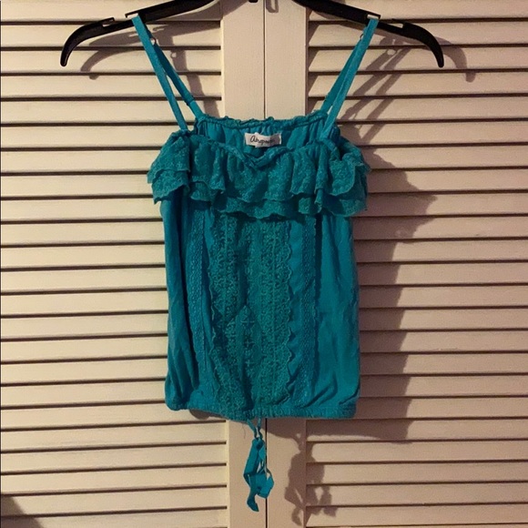 Crop Top - Picture 1 of 3